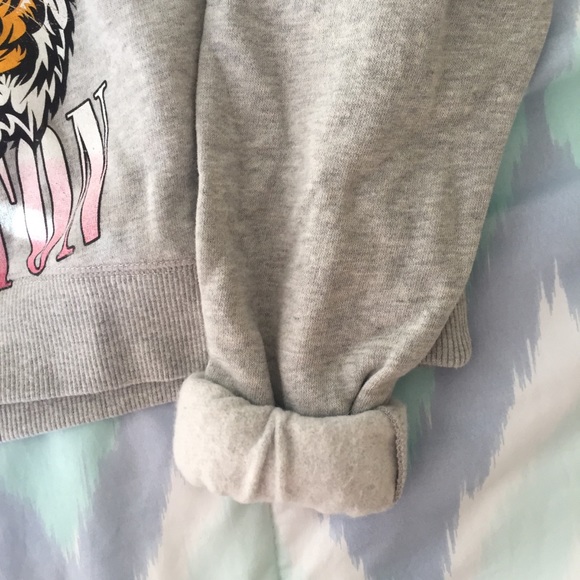 🆕 NWT Crop Sweatshirt from Miss Selfridge - Picture 7 of 8